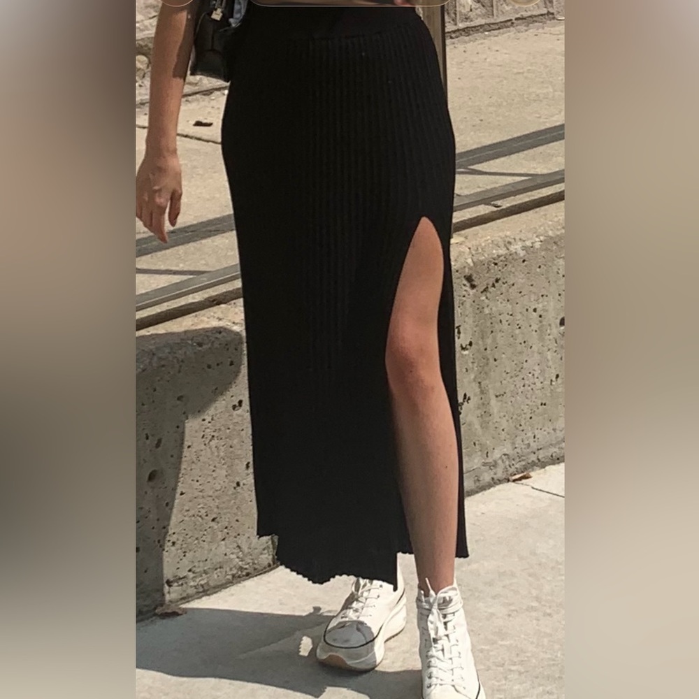 Wilfred Black maxi skirt with slit